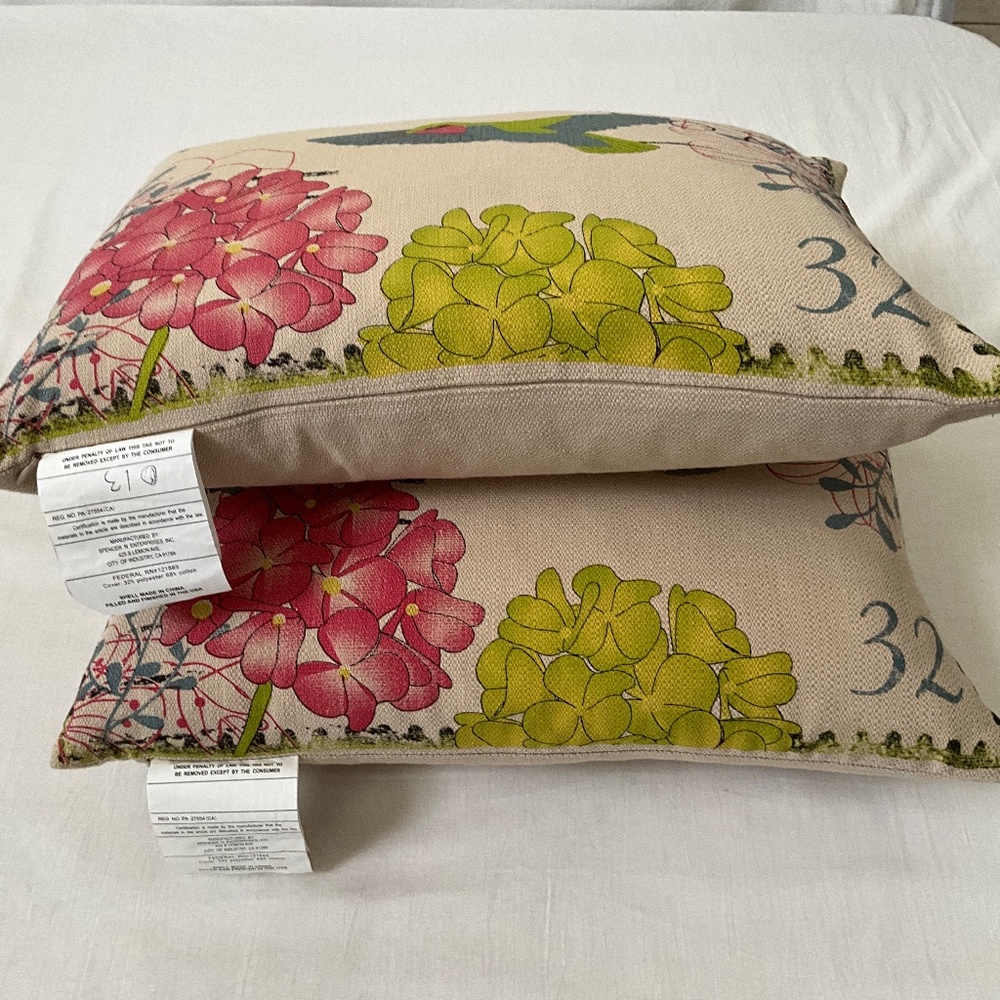 PAIR Colibri Bird Floral Accent Throw Pillows (#1) - Picture 4 of 16
